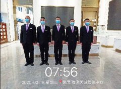 <b>抗“疫”保衛(wèi)戰(zhàn)，他們?cè)谇熬€</b>